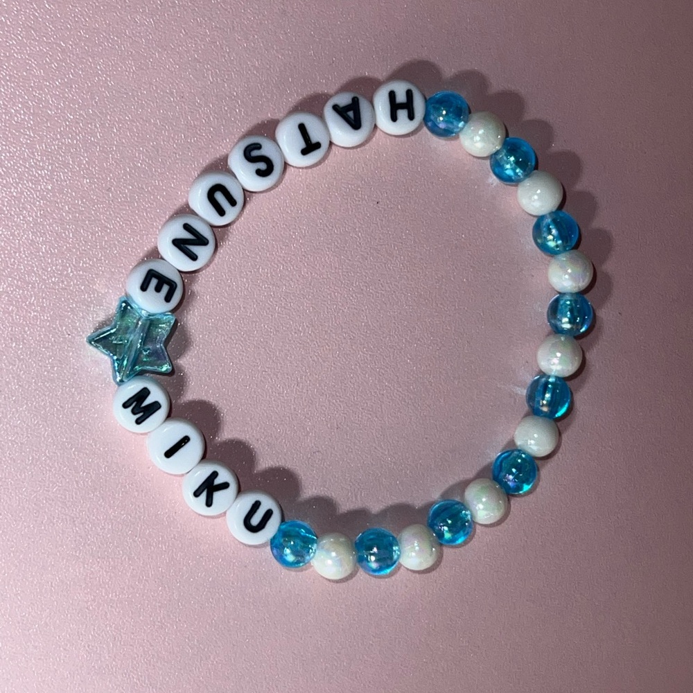 Hatsune Miku Themed Bracelet - Picture 2 of 4